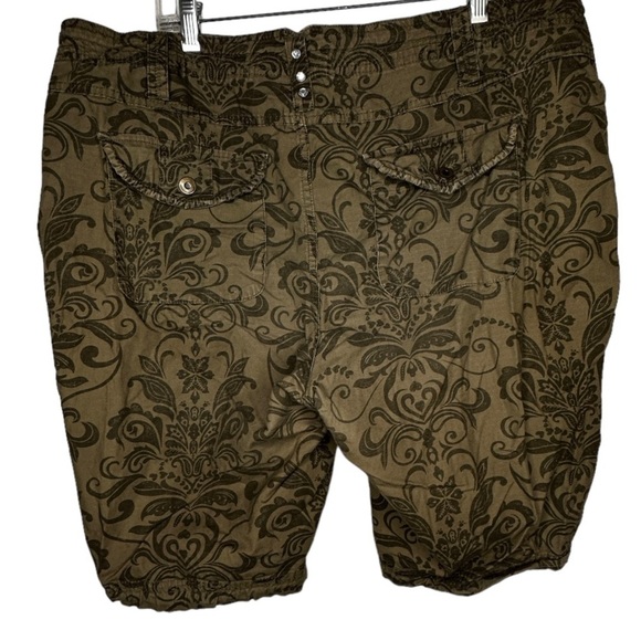 Vintage‎ Venezia Shorts - Picture 4 of 5